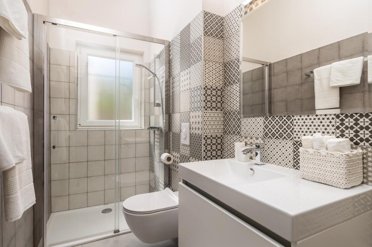 Apartmani Heni Врбник Екстер'єр фото
